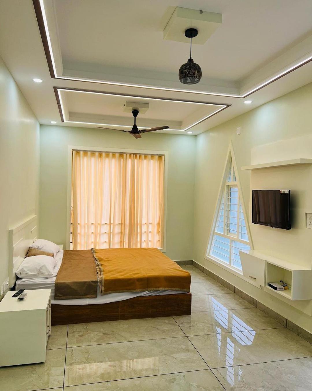 Royal Mount Inn Resorts Paithalmala Εξωτερικό φωτογραφία